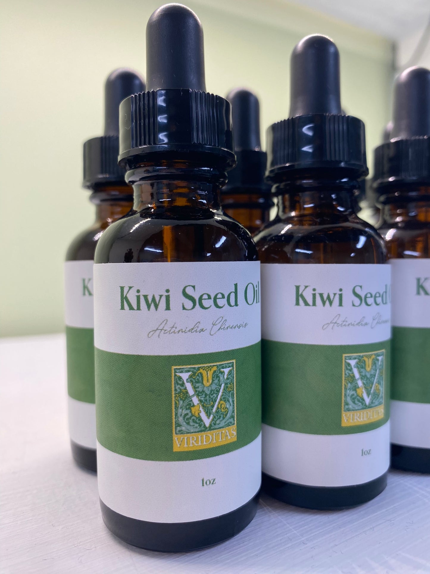Kiwi Seed Oil 100% Organic Cold Pressed from Viriditas Beauty